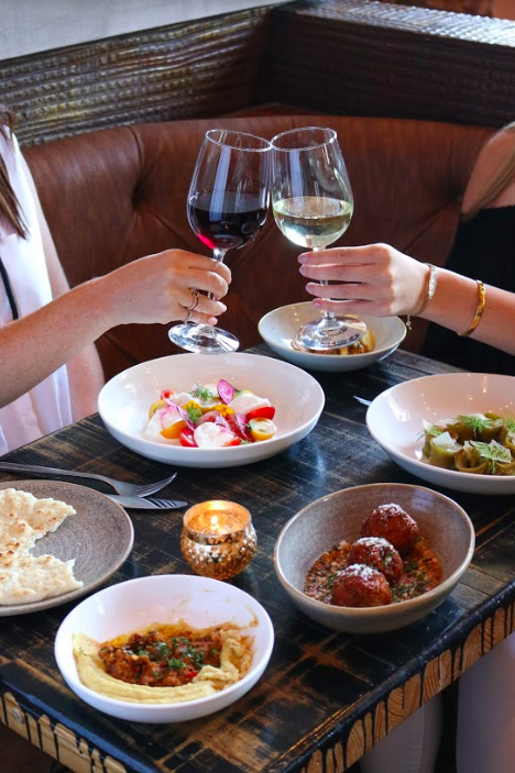FultonMarketKitchen tweet media