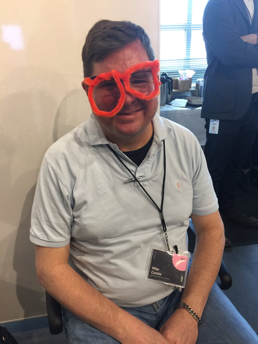 jlcleads's tweet photo. A better way to travel? Did I understand my user? #edtsummit https://t.co/Cqles4MZyr