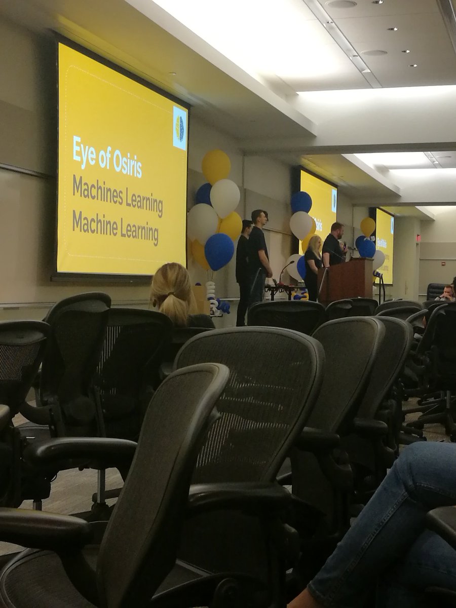 f_conlon's tweet photo. Next LIT team in finals #IgniteHackathon2019 https://t.co/MtSG2fZuD7