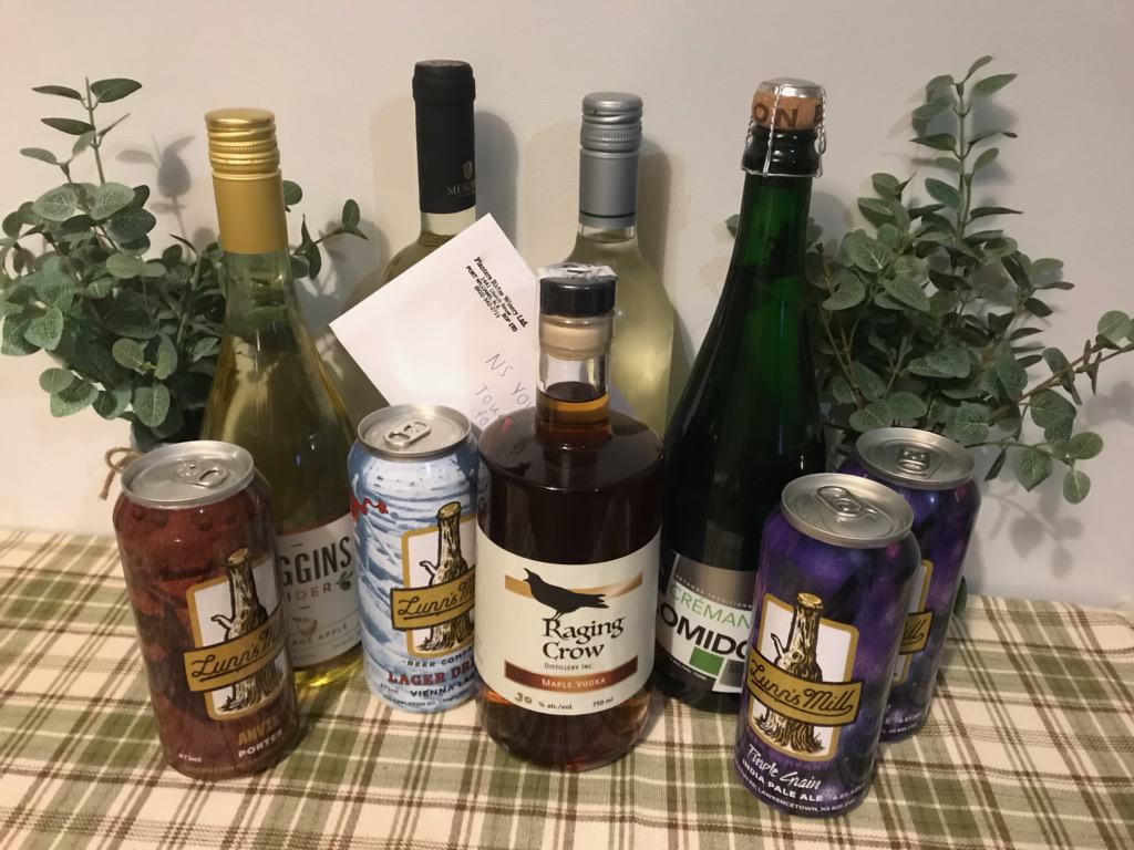 📢YOU COULD WIN this awesome #NS beverage prize pack from #NSYF!!! Just post a pic of what you're up to in Ag and use #HowNSAgs... EASY ✅
Contest closes March 31st.
🐄🚜🐝🐏🍔🍳🌱🐣🐖🚛🧀🌾🥛🍯