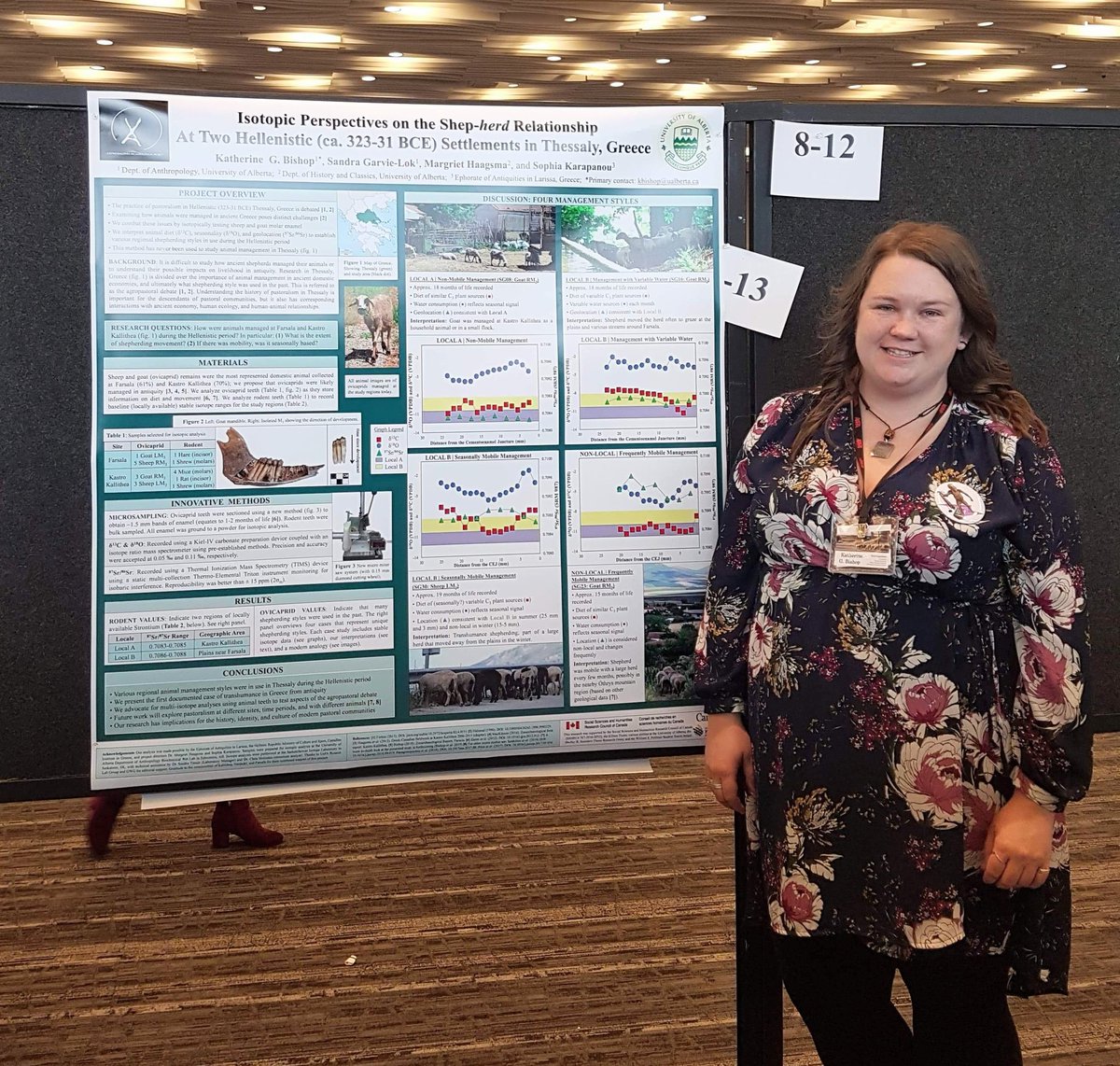 Kat_Bish's tweet photo. First conference poster with the PhD results (and great project) and first time presentating at the #AAPA2019 ... excited for dialogue! 🐑🐐 @GarvieLok @MargrietHaagsma https://t.co/k4vxIXCVe8