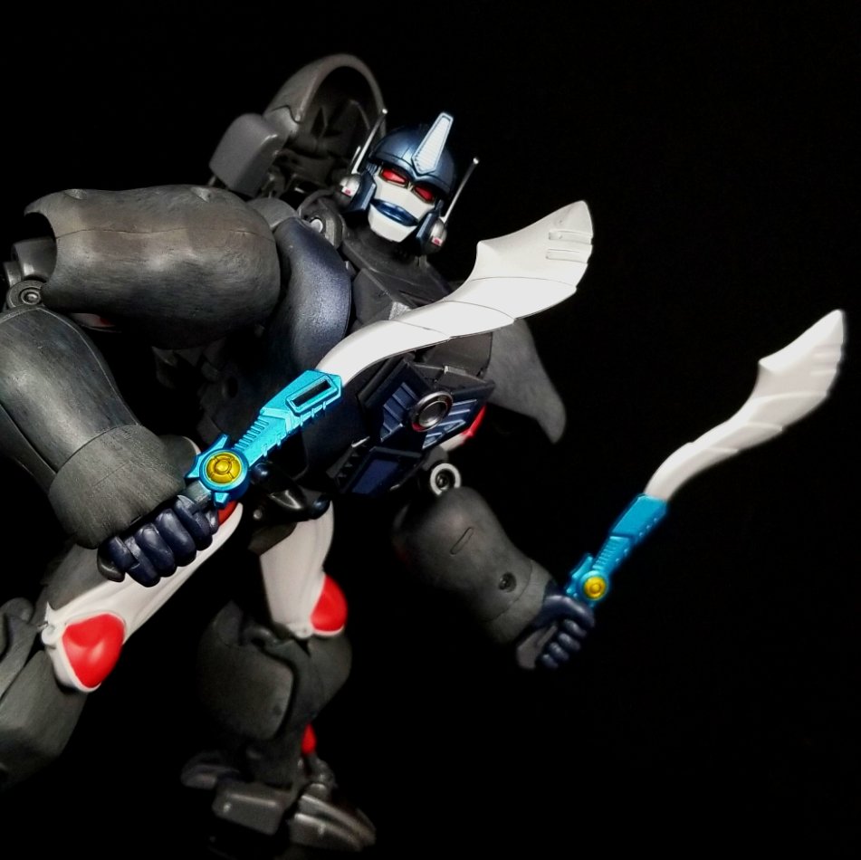 HailHasbro's tweet photo. Waiting for MP BW Megatron. :) #beastwars #optimusprimal #megatron #floortime #transformerreviews #transformers4life #hailhasbro #hasbro #3rdparty #takara #toys #toyreviews #maximals #predacons https://t.co/wqnisNg0dc