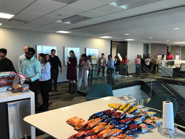 bertsbigadv's tweet photo. Our supporters at @WeAreOneDigital in Atlanta rock!! They catered lunch for the entire staff yesterday! Thank you for all that you do-- not just today but all year! Looking forward to the Digital Dash 5k! #JerseyMikesGives #BBAxJM https://t.co/BVYAovPuiN
