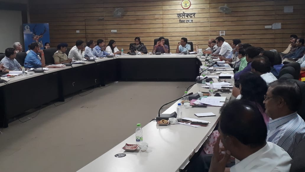 DyIndore's tweet photo. Nodal Officer ki bethak Date-: 28/03/19 https://t.co/ha5q6vEkMe