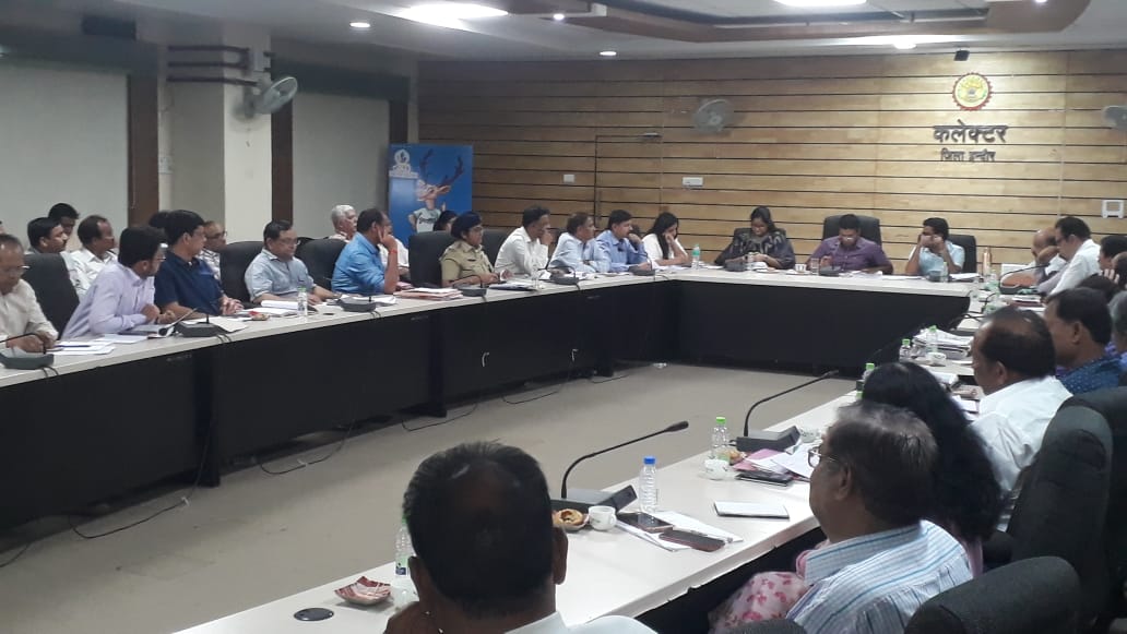 DyIndore's tweet photo. Nodal Officer ki bethak Date-: 28/03/19 https://t.co/ha5q6vEkMe
