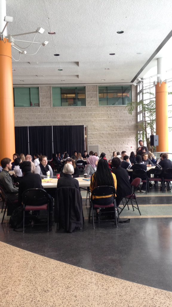 MorganeThery's tweet photo. This morning @synapcity invited the community to discuss ideas on making Ottawa a youthful city🎈Participate in the conversation - what do you think it would take for our city to be more active and connected? https://t.co/obsCHPGPk1