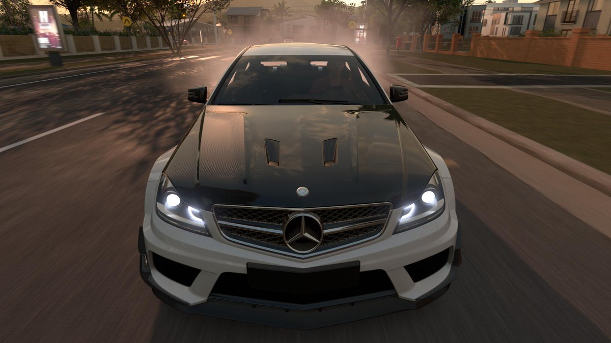 ivan4xx4's tweet photo. #ForzaHorizon3 #XboxShare https://t.co/2tc6R0BlHx