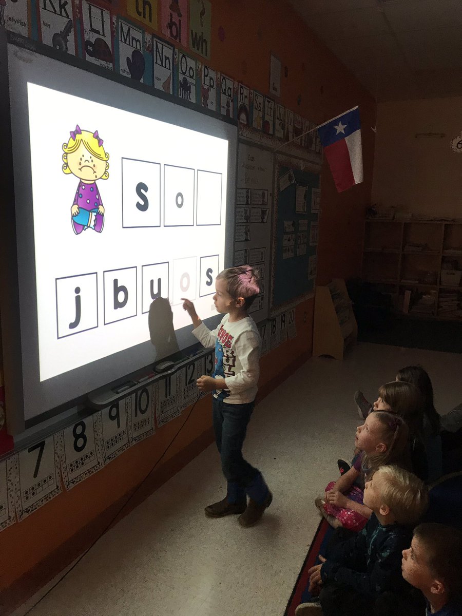 kpeepsonline's tweet image. Describing and sketching a term learned during lesson. @lead4ward  #exitticket #GobeyondLampasas #GearingUpTCE