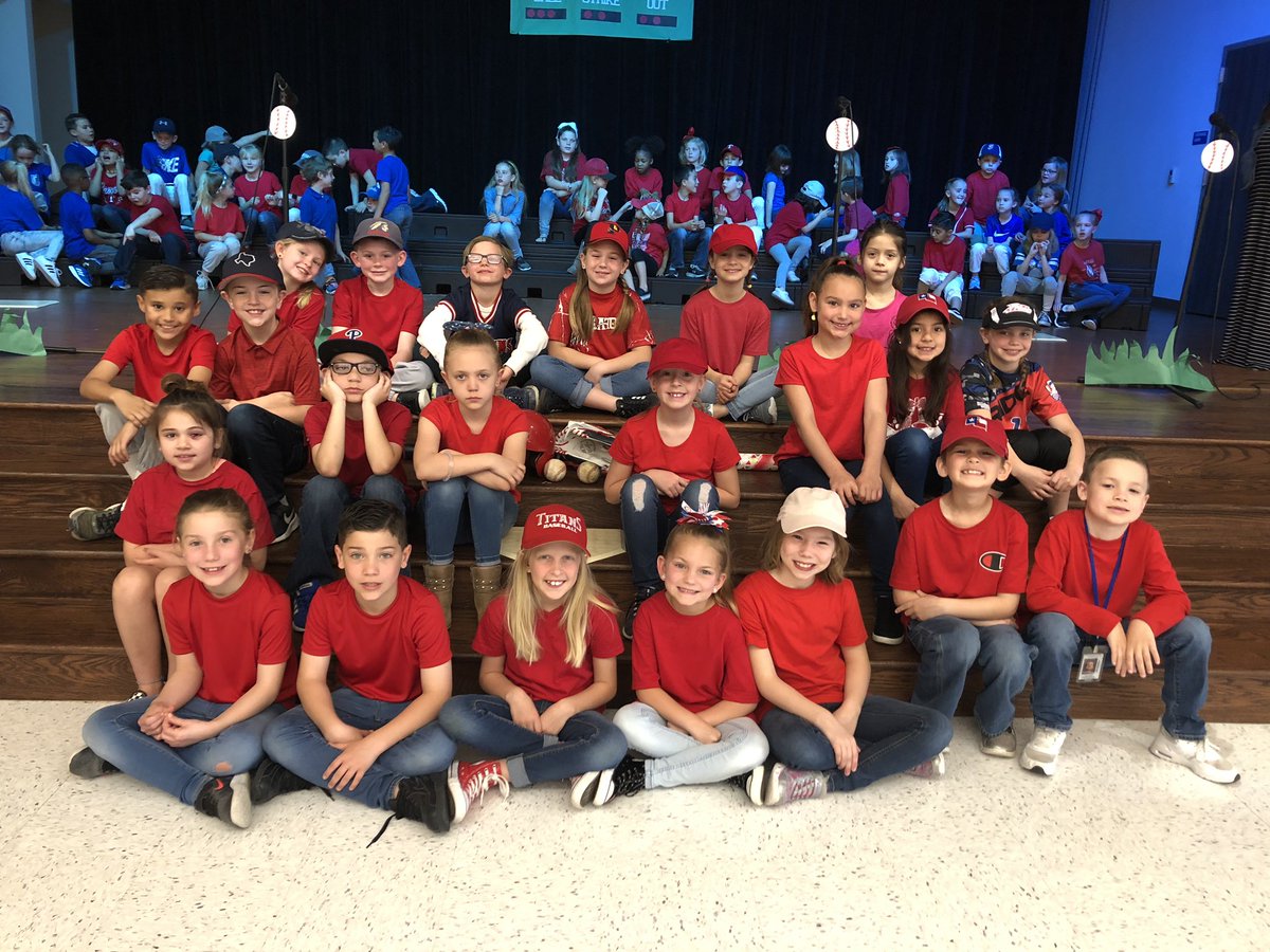 paterrell's tweet photo. @DME2nd grade program @DMcClatcheyElem #weareDME #misdPROUD https://t.co/mij7AX8elA