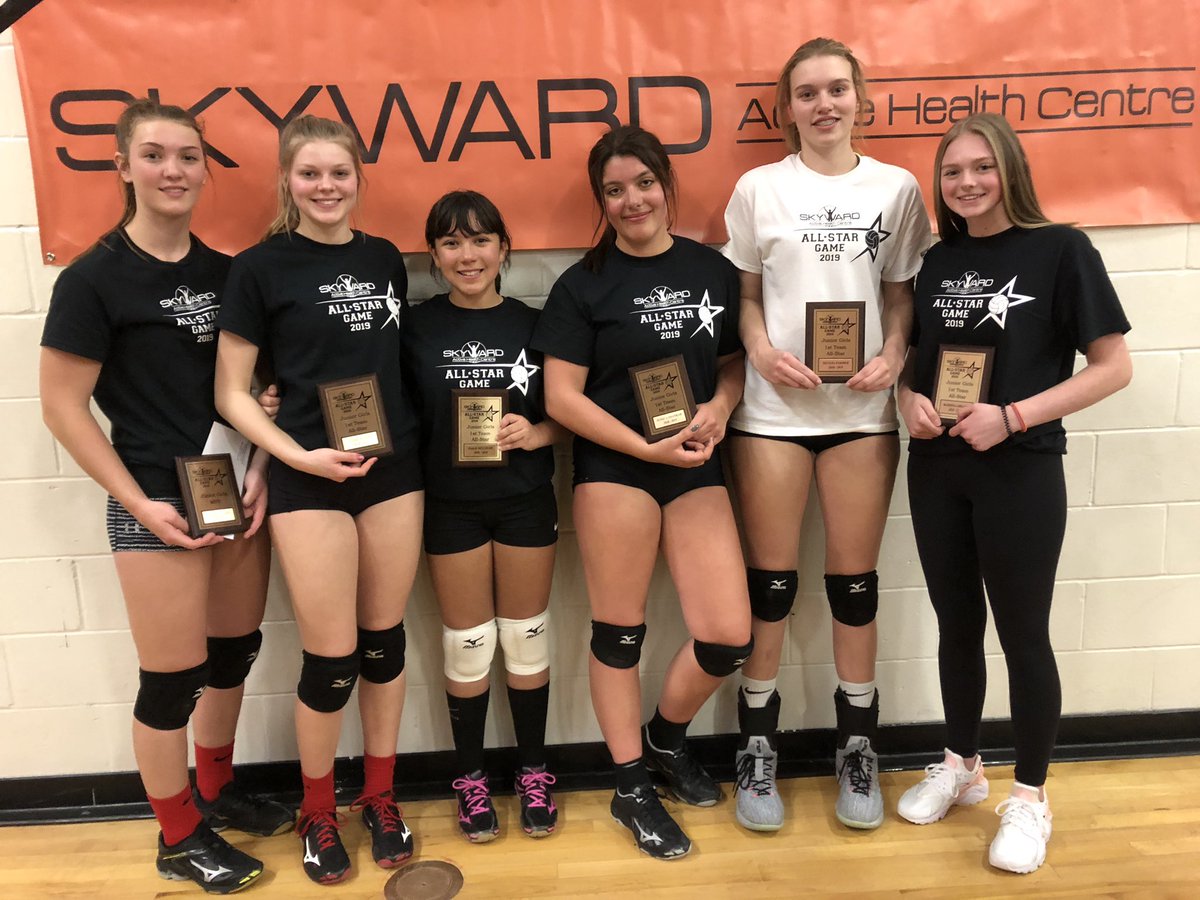 missdixiebci's tweet photo. The gym was packed for the first annual Girls Volleyball All Star Game! So happy to be a part of this amazing celebration! @BCIRedRams https://t.co/PsdzoHsk2l