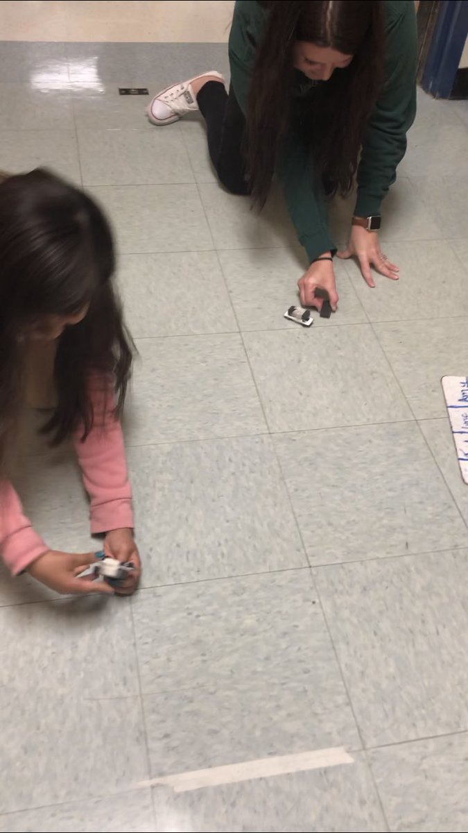 Mrs_Measmer87's tweet photo. When the student beats the teacher in a magnetic car race 🤷🏻♀️🤦🏻♀️😀 #4thandGoals #UcpsEpic #Magnetism @WingateES_NC https://t.co/nhnXIiVLEx