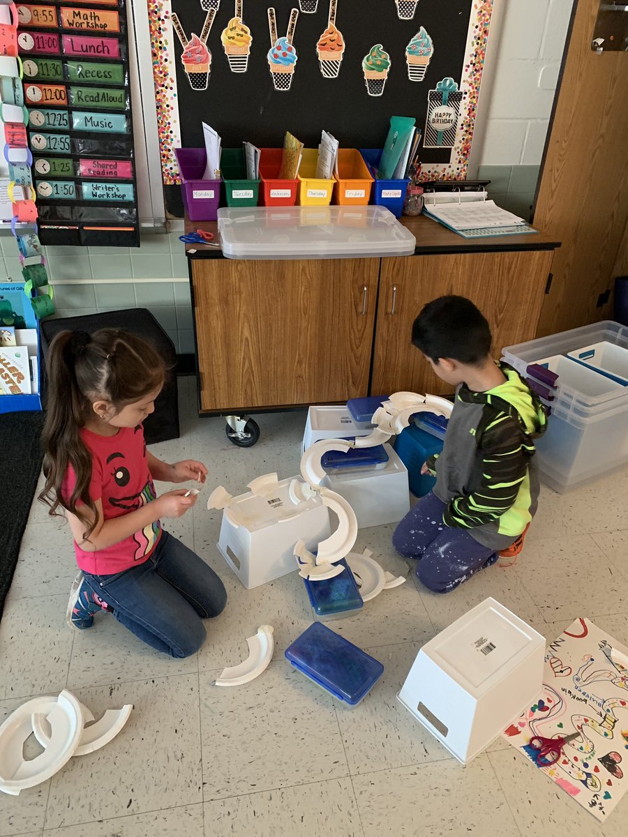 Engineers at work! <a href="/GuilfordEle/">Guilford Elementary School</a> @DLong_GUI