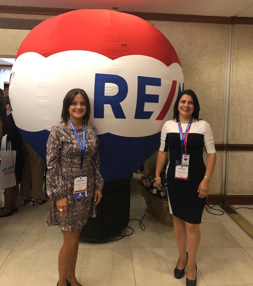 maggieligg's tweet photo. Empezamos 🤩💪
#remax #remaximo #tuagentedeconfianza https://t.co/SVXfw0wZjN