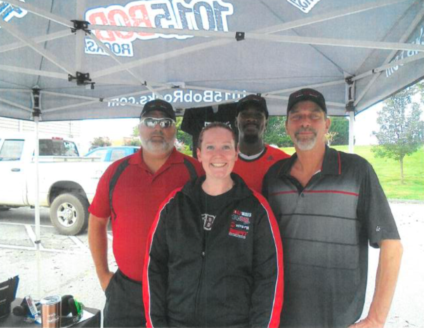 ZCLXerxes's tweet photo. #TBT to when our #Hagerstown, MD team played in the Par Fore Pink golf tournament for #BreastCancerAwareness. We love to support the causes our employees care about. Want to be part of a team like ours in Hagerstown? Check out https://t.co/gTP4NSNYf0 #inourcommunity https://t.co/FXV3QEli8Y