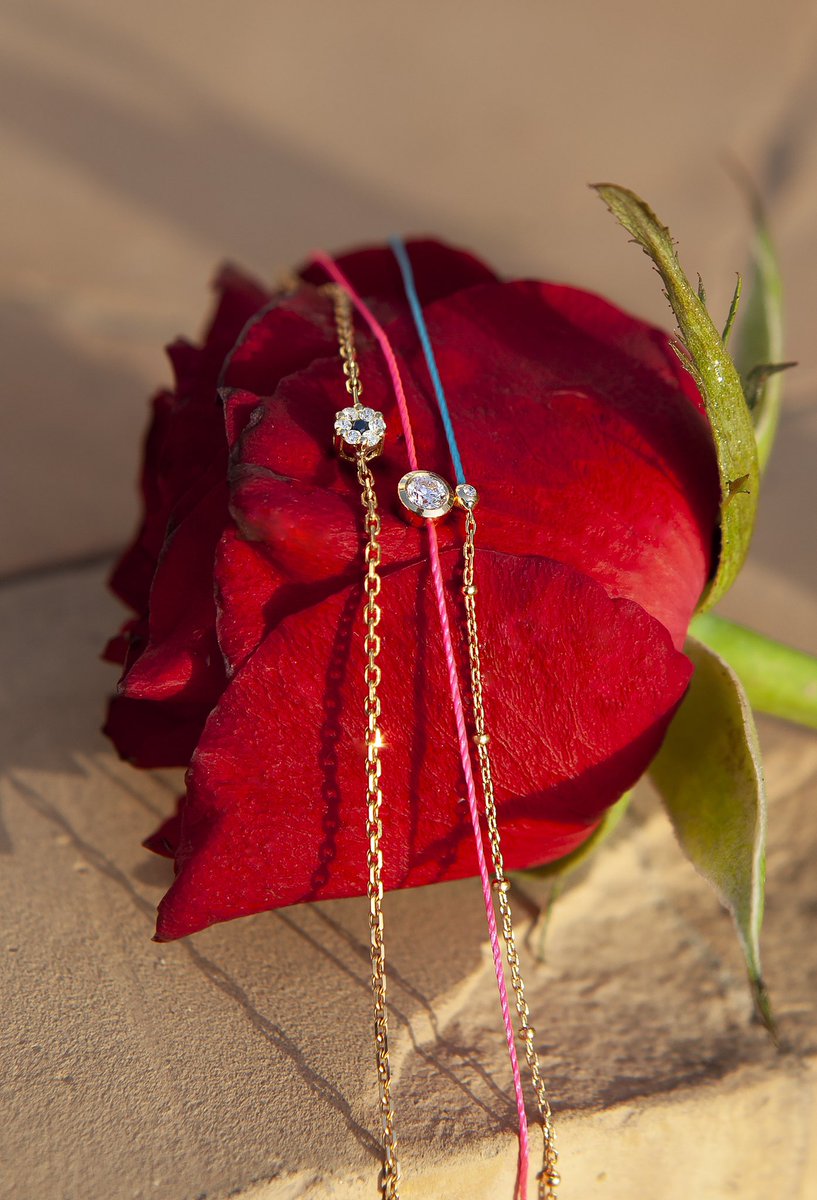 RedLineBijoux's tweet photo. Hey ! We are back in Twitter 🤗 and we have many surprises for you 🎉
Hello! On est de retour sur Twitter, on aimerait être plus proche de notre communauté et partager plus avec vous, nous avons beaucoup de surprises pour vous 🎉 https://t.co/46syhn9QfK