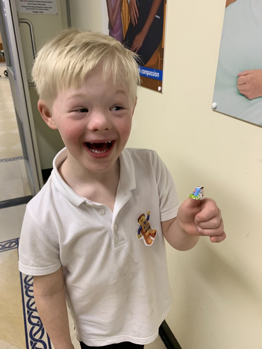 helloharvey's tweet photo. Routine blood test today for H so grateful for our wonderful  @NHSuk #superbrave #notears #massiveprogress #oursuperstar 😍 https://t.co/nQpay44Hay