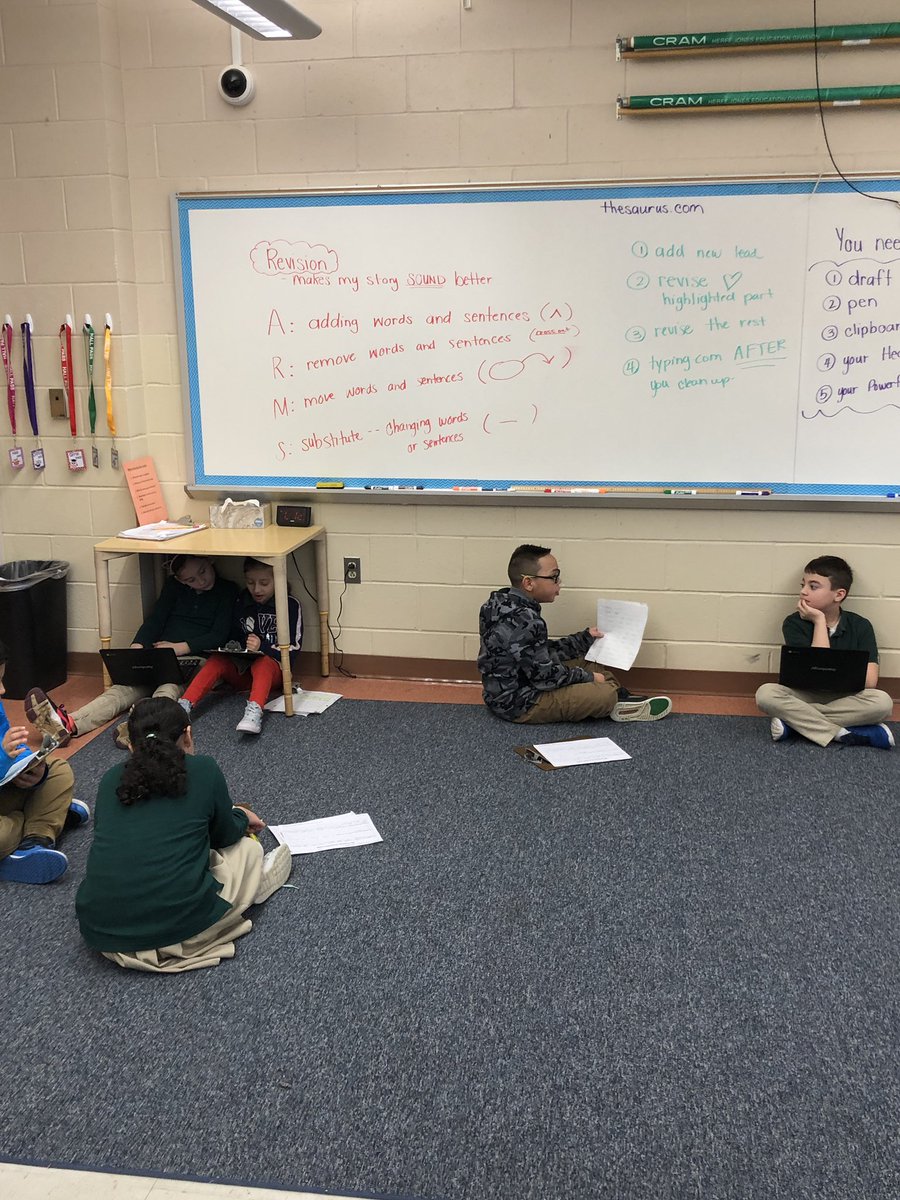 jgough30's tweet photo. Ss working on revising their narratives with partners..it’s all about the details, details, details! @AAAlbelementary @LBpublicschools #AAAFutureReady #wcmm https://t.co/ihecx3qfxq