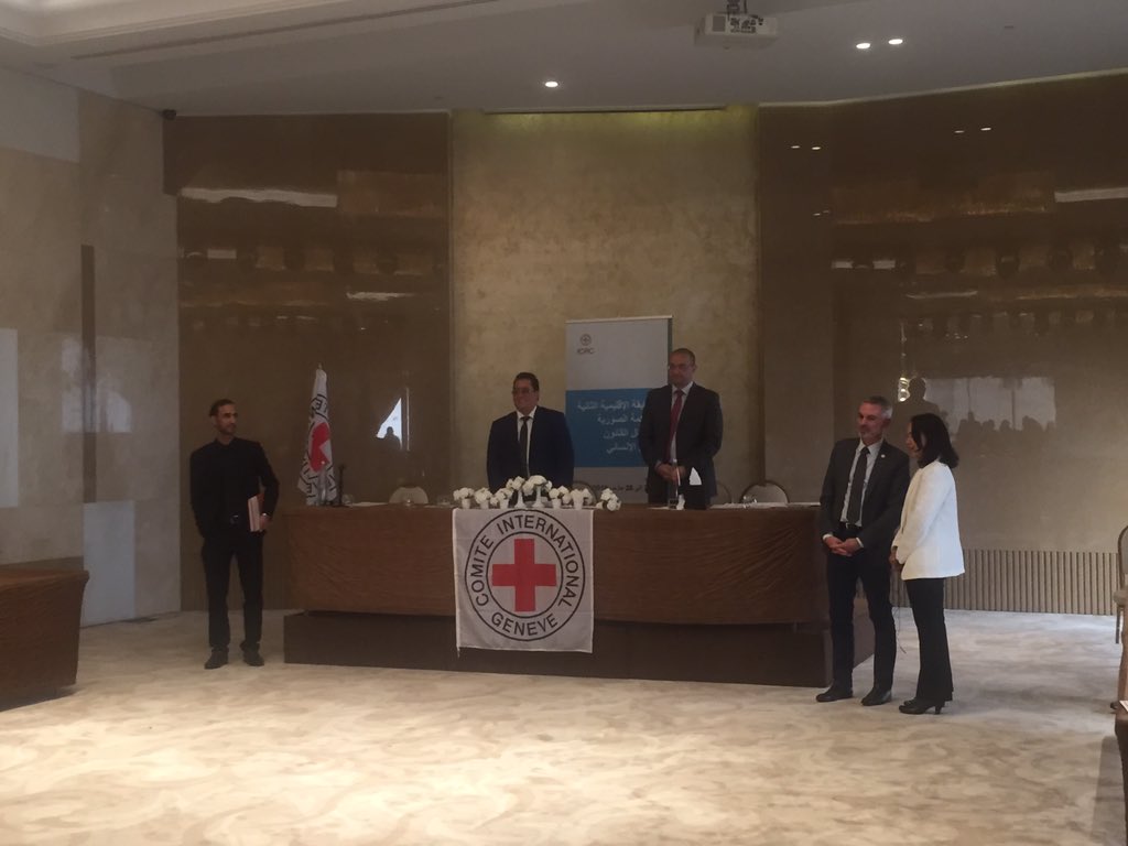 CMartinICRC's tweet photo. Arabic Regional International Humanitarian Law Moot Court competition hosted by @ICRC_lb. Incredibly motivated and knowledgeable university students coming from 🇵🇸 🇮🇶 🇲🇦 🇩🇿 🇸🇩  🇪🇬 🇱🇾 🇯🇴 🇱🇧. Future judges, lawyers or @ICRC colleagues.
MABROUK to all of you 👏👏👏 https://t.co/E4JaCTuzyJ