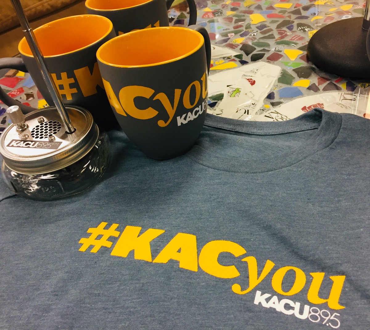 KACU895's tweet photo. Just a couple more days to get one of these excellent mugs, shirts, or radios! $5, $10, or $30 a month can go a long way for KACU. Give today at https://t.co/Y8ZukcLLB9 or call us at 325-674-5228.

https://t.co/F8z3tDx44V https://t.co/MDbBesLxzY