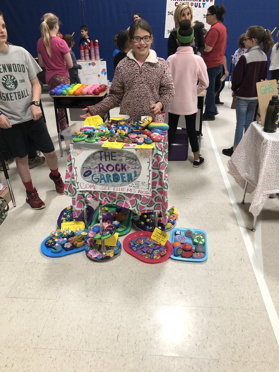lauraorr73's tweet photo. CTE 5th grade Entrepreneur Fair is underway! @ctepta @WarrenCoSchools @ctetigers https://t.co/grGgIz9a0o