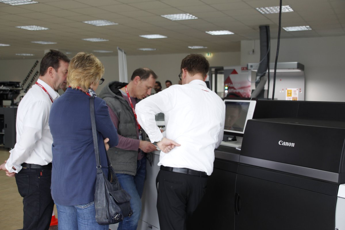 CanonDEUB2B's tweet image. Auch im hohen Norden lassen wir die Motoren brummen: Vielen Dank an die zahlreichen Gäste beim Fullspeed-Event Canon@FKS in Barsbüttel. Ein paar Eindrücke von einem tollen Event. #UNLEASHPRINT
