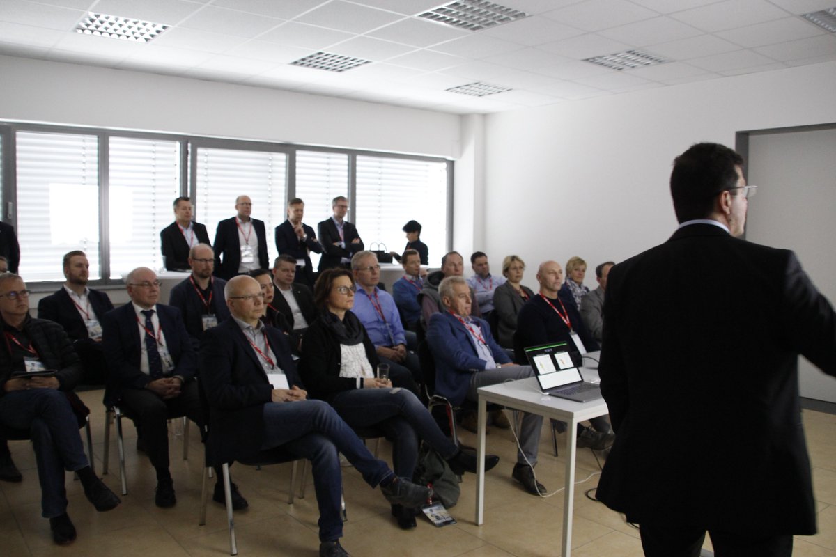 CanonDEUB2B's tweet image. Auch im hohen Norden lassen wir die Motoren brummen: Vielen Dank an die zahlreichen Gäste beim Fullspeed-Event Canon@FKS in Barsbüttel. Ein paar Eindrücke von einem tollen Event. #UNLEASHPRINT