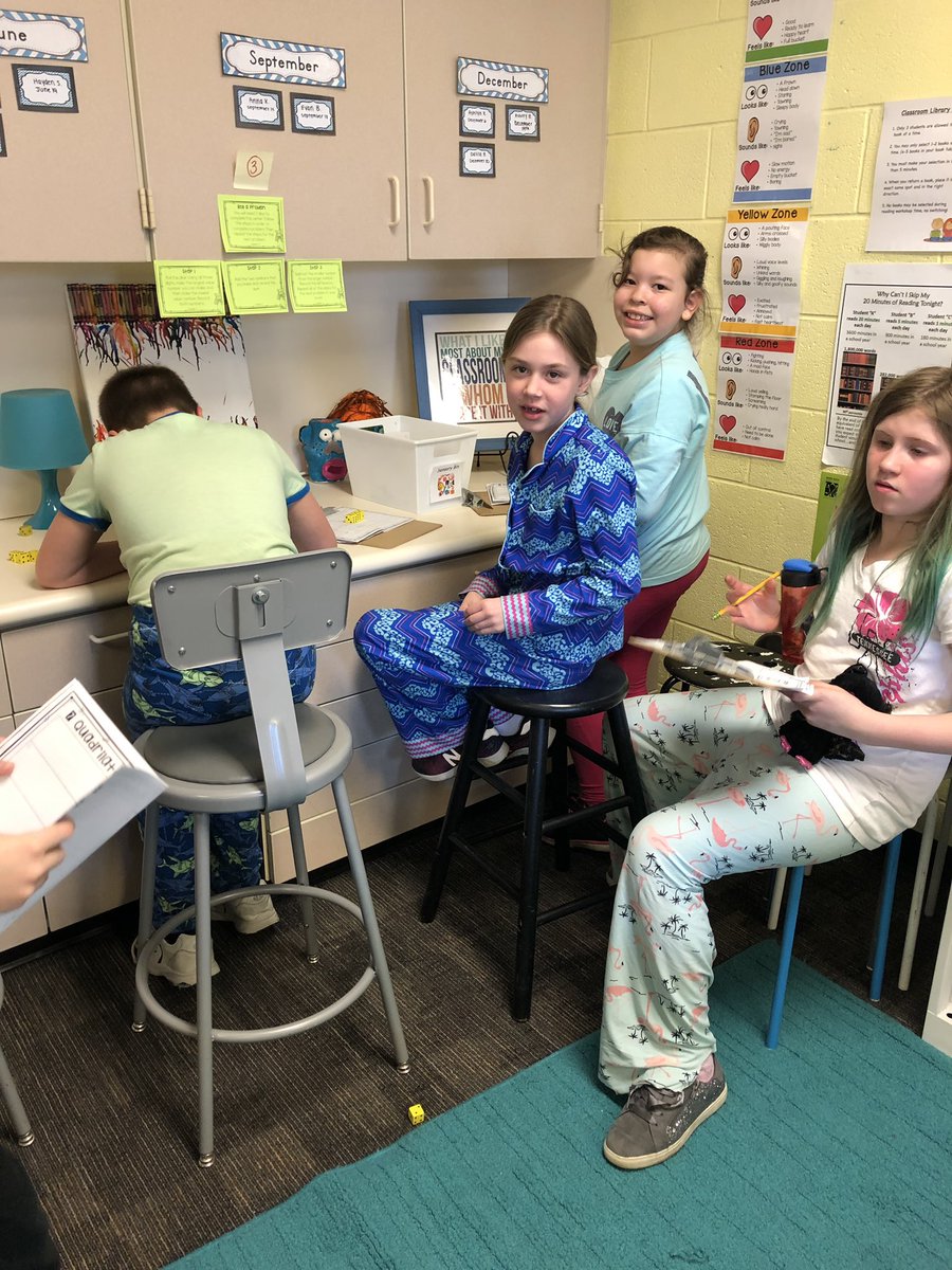 JamieLemmen's tweet photo. Math stations for M-Step #pinewoodpride https://t.co/WeLNkQ9hdl