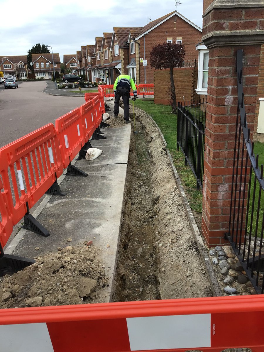 DewhurstUtility's tweet photo. Preparing the trench for a HV cable at Barchester Care Home, Eastbourne https://t.co/QG9uvN174N