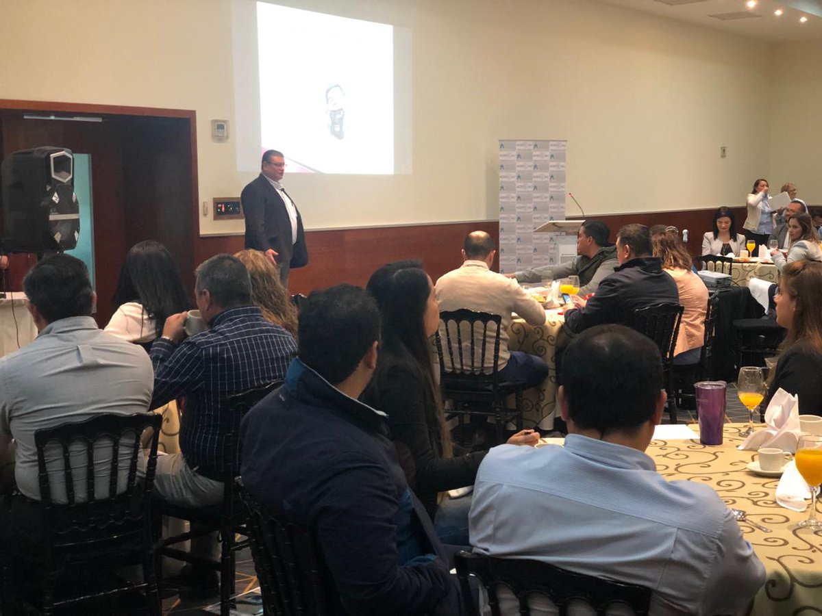 SomosTPS's tweet photo. @somostps patrocinador de la junta mensual de la Asociación de RH en San Luis Potosí, México, #ADERIAC

Hoy nos encontramos presentando la conferencia “Perfil del defraudador” en la junta mensual de #ADERIAC Asociación de RH en San Luis Potosí, México. https://t.co/nkWhcm2YON