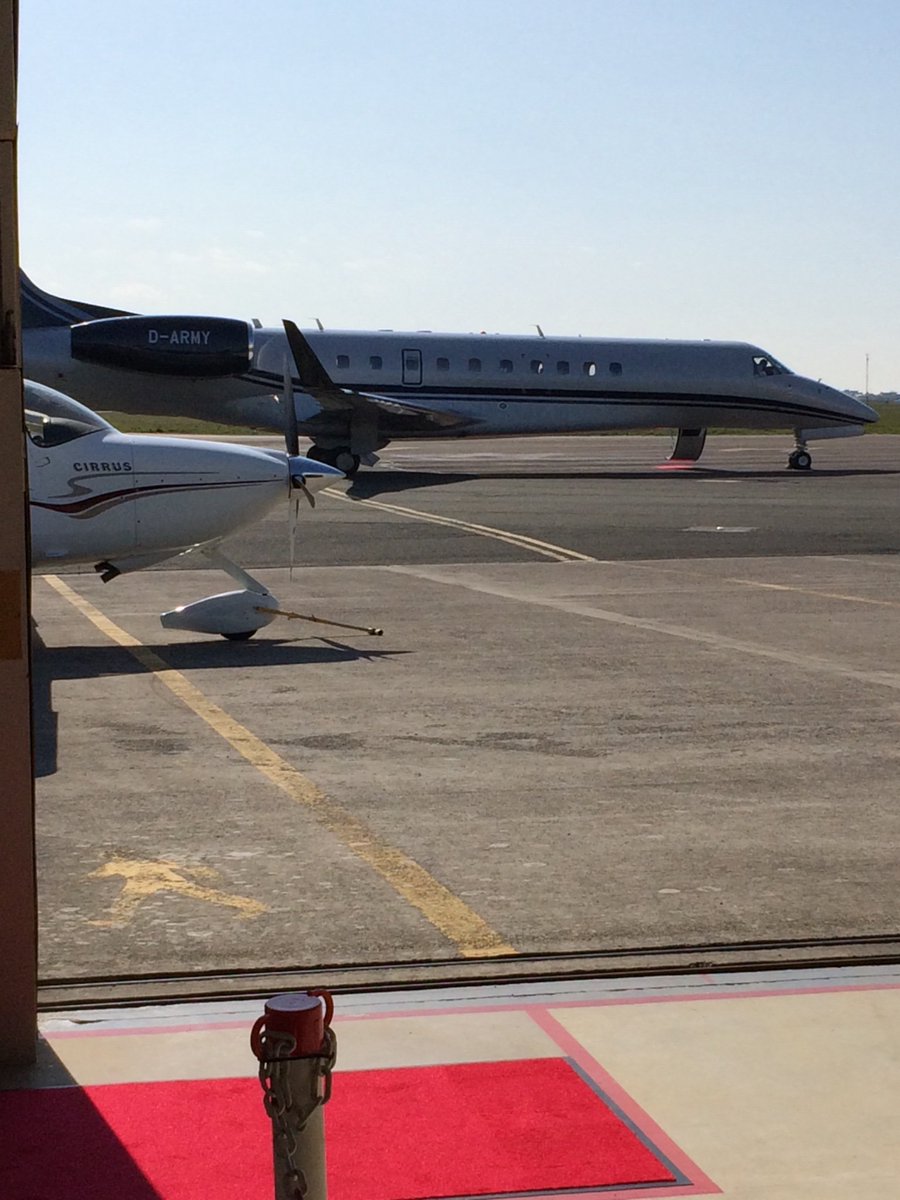 atpretium's tweet photo. At Pretium Jet Charter we’re at @hangar3BLK this morning to see of another happy customer. Thanks for the great service! https://t.co/KVft62pZkW