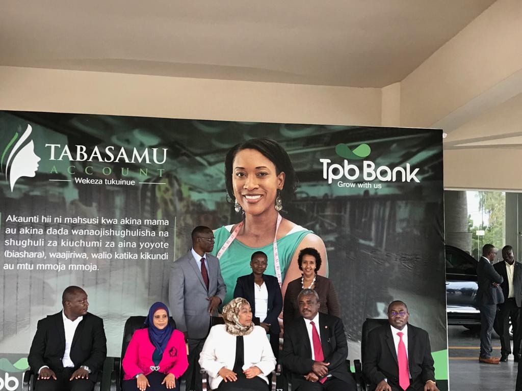 unwomenafrica's tweet photo. Today #Tanzania Vice President, Her Excellency Samia Suluhu  launched  the Women Banking Product at Tanzania Postal Bank. Speaking on the sidelines of the launch, our Representative @AddouHodan said  women will benefit from services that will be offered through the facility. https://t.co/HaUOVoi7fW