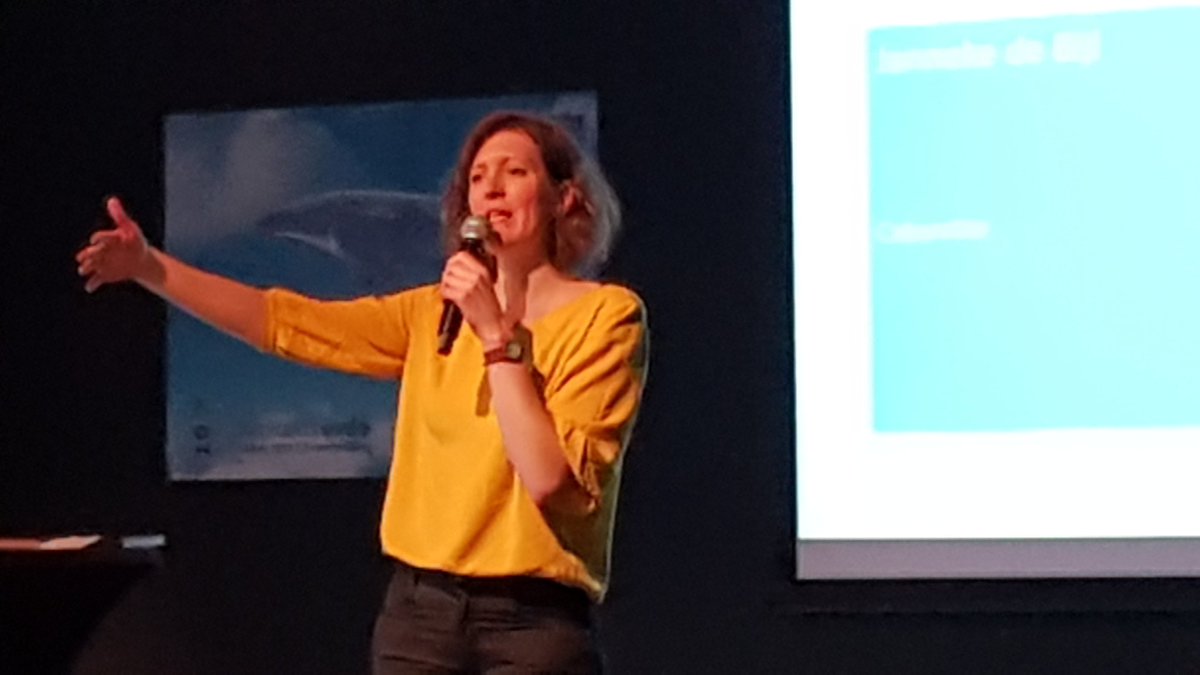 pensioloog's tweet photo. Janneke de Bijl verzorgt de afsluiting van een (wat mij betreft) geweldige #cvimc conferentie. https://t.co/KD4yDWKEYm