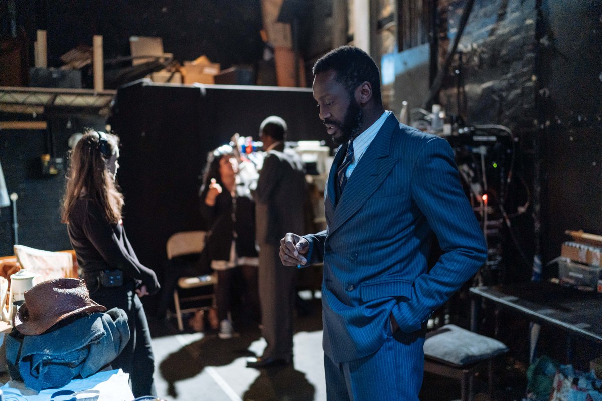 oldvictheatre's tweet photo. There are just four performances left of #TheAmericanClock!

The show must end on Saturday - don't miss the chance to experience this rarely performed Arthur Miller play for yourself https://t.co/dgHVrpATvv https://t.co/XwYhc83L94
