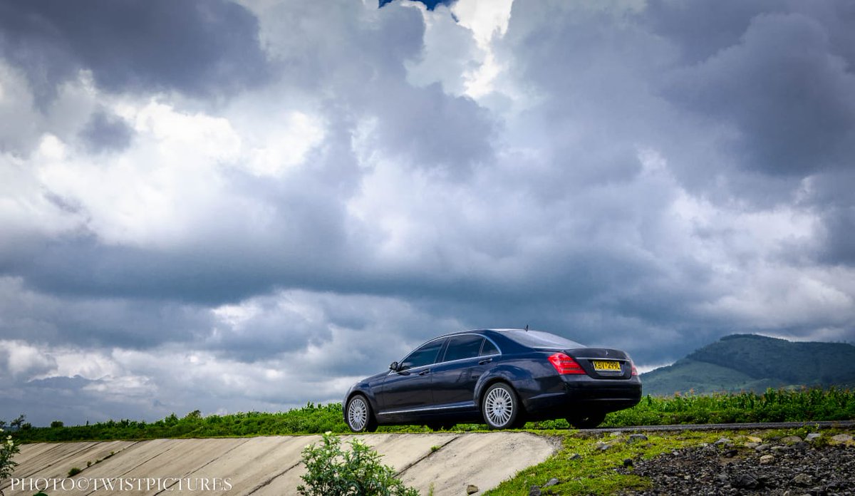 PetrolholicsKE's tweet photo. The Germans were also present in Arusha last year. Perfect rides for couples who love to travel 😃

Speed and Comfort #MercedesBenz #SClass #BMW #X6M #Arusha3Loading #EasterPlan https://t.co/7ivzVyV3hR