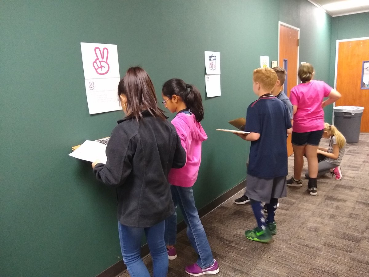 What a great way to practice reading comprehension! Love this idea! <a href="/WarnerCFISD/">Warner Elementary</a> <a href="/LaraSchlarmann/">Lara Schlarmann</a> 
#proudpara #parasbecomingteachers