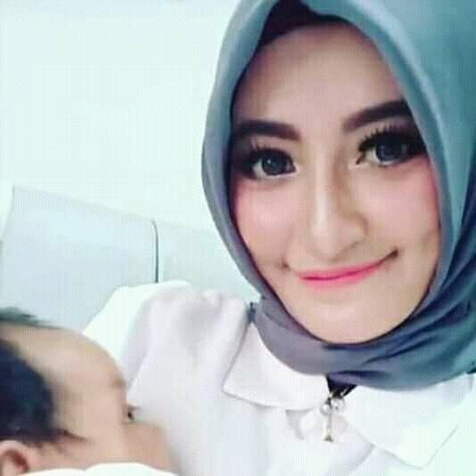 Ariyani96060109's tweet photo. Y love u mama Digar...........
#FildanDa41 https://t.co/mGLo5wzjN1