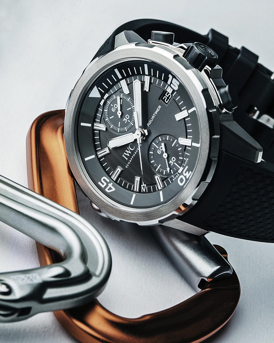 IWC Watches on X No challenge is too formidable for the Aquatimer Chronograph Edition Sharks and its intrepid wearer. Ref.IW379506 https t vJEgrS8v9E IWCAquatimer https t UrbaOnGGxa X