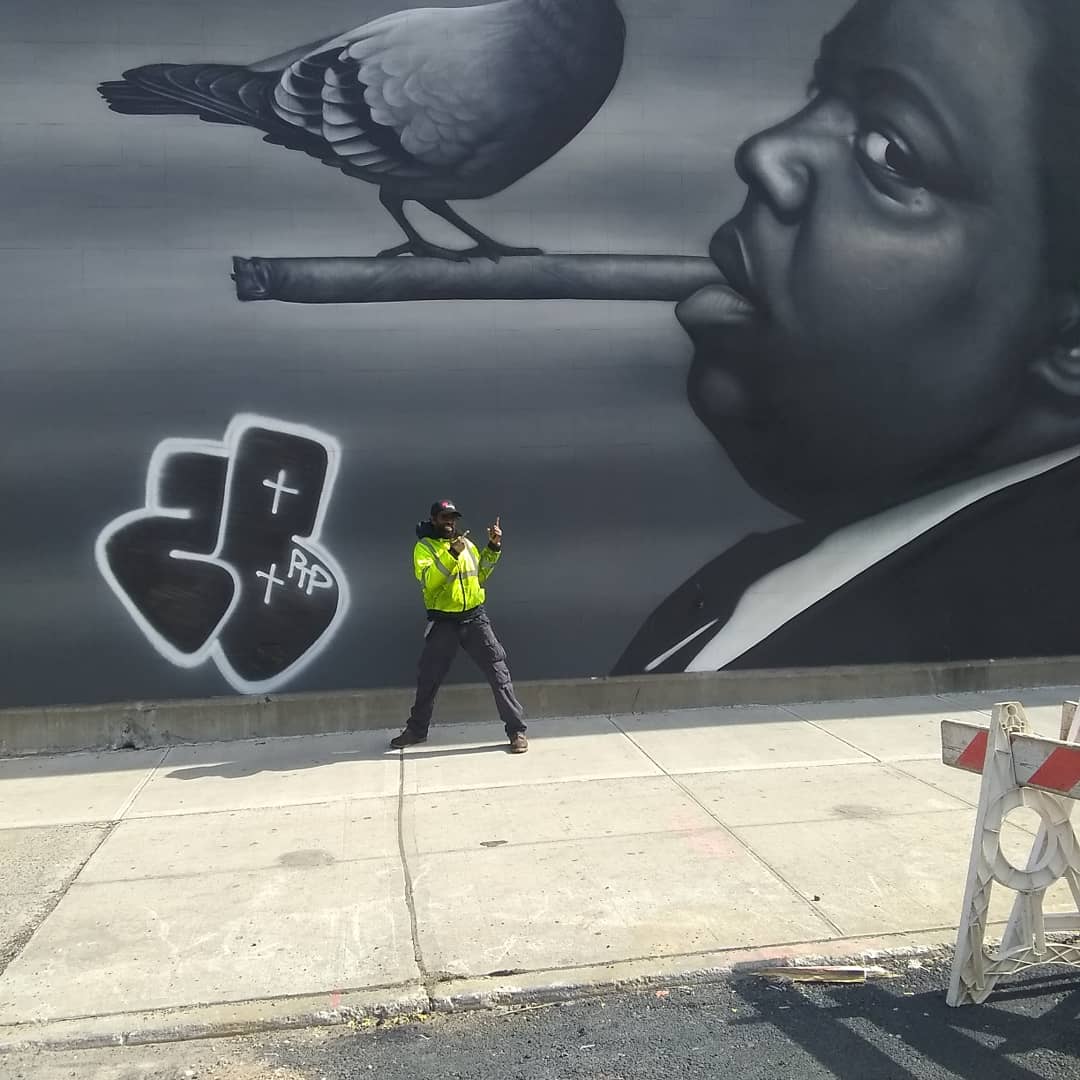 mrburntnickelz's tweet photo. #BIGGIESMALLS !!! #ALFORDHICTCHCOCK !!! #MONGOMAN !!! #DROPPING #MORE #HIPHOP #ART #SHIZNIT #THAN #A #PIGEON & #CROW !!! #WHOAAA !!!! https://t.co/ZIVI2NQwuy