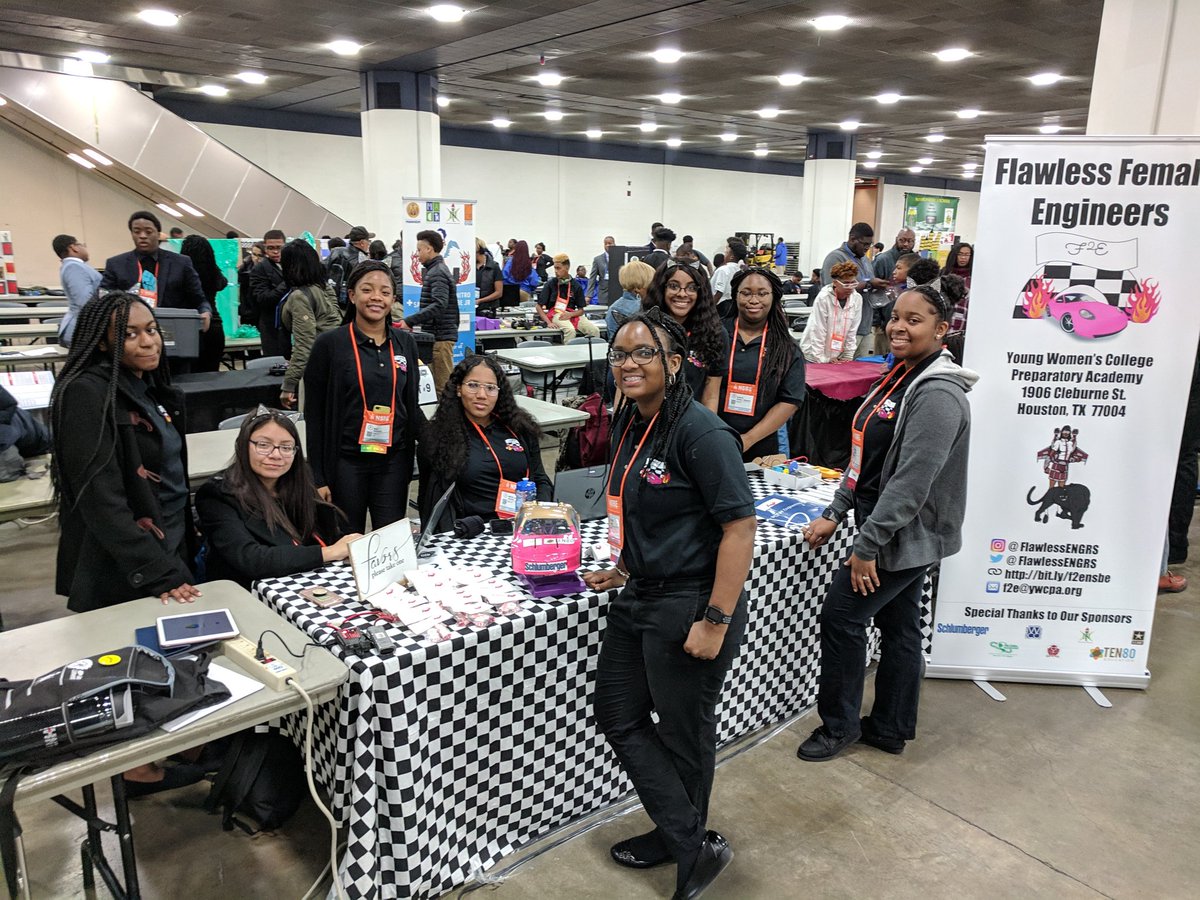 Day 2 of #NSBE45 - #YWCPASTEM students are ready to compete! @VEXRobotics #omgrobots @Ten80Ed #WeRTen80 #ChooseYWCPA #MySisterMyTribe🤖🏁🏎️ @NSBEconvention @NSBE5GirlsRock @R5NSBE @YWCPAVex @FlawlessENGRS