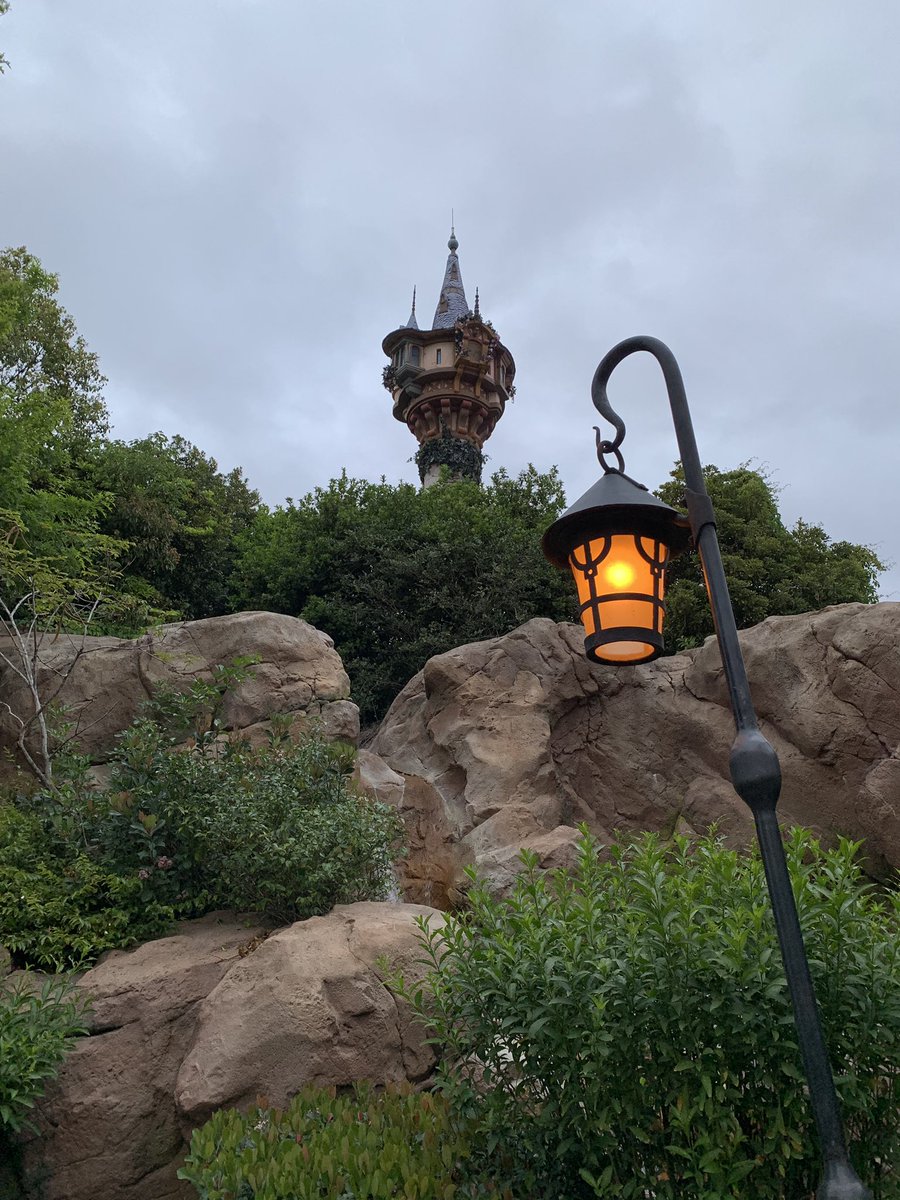 lexioctober17's tweet photo. 🏰✨💓 https://t.co/5HEV7MD9FP