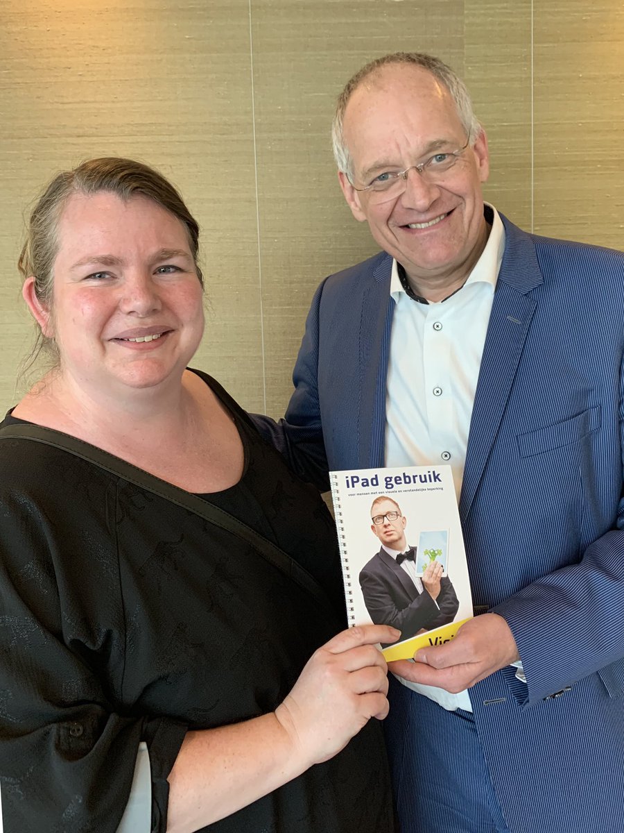 Ingen (@ingenwdcict) on Twitter photo Trots! Boekje iPad gebruik voor mensen met een visuele en verstandelijke beperking overhandigd aan Erik Gerritsen <a href="/egerrit/">Erik Gerritsen</a> #watwelkan download het boek hier visio.org/ipad-gebruik <a href="/KonVisio/">Koninklijke Visio</a> Trots! Boekje iPad gebruik voor mensen met een visuele en verstandelijke beperking overhandigd aan Erik Gerritsen <a href="/egerrit/">Erik Gerritsen</a> #watwelkan download het boek hier visio.org/ipad-gebruik <a href="/KonVisio/">Koninklijke Visio</a>