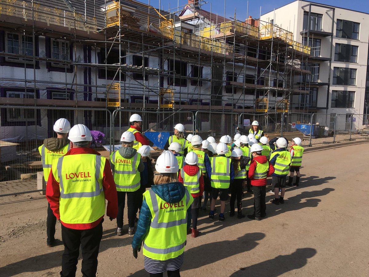 bernie_vickery's tweet photo. How lucky are we to have worked with such wonderful pupils ⁦@YsgolTreganna⁩ ⁦@themillcanton⁩ 
90 young people over 3 days ending with the fab site team showing them around the mill site today. Thank you all team LOVELL for your hard work you are just simply the best! https://t.co/kvBelLCkoK