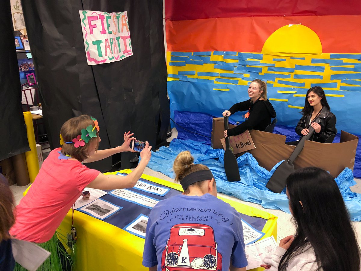 KellerISD's tweet photo. Fun day to visit @KHSIndianNation as it holds its World Language Showcase, with each world language classroom providing a unique experience from a foreign country! #KHStrending #KellerALLIN #KellerPride https://t.co/x4iZErCBV3