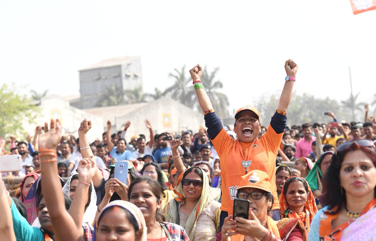 narendramodi's tweet photo. These pictures from Rudrapur indicate which Party is Uttarakhand's preferred choice!
Grateful to all those who joined the rally in large numbers. @BJP4UK https://t.co/W4D066hyrD