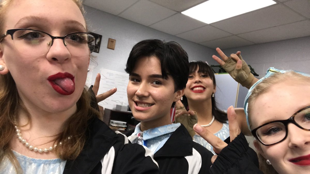 yeetedunicorn's tweet photo. Looking at these photos, I’m getting super emotional because this past marching and winter guard season have been great.☺️❤️ #colorguard #marchingband #flute https://t.co/oobxUGHhav