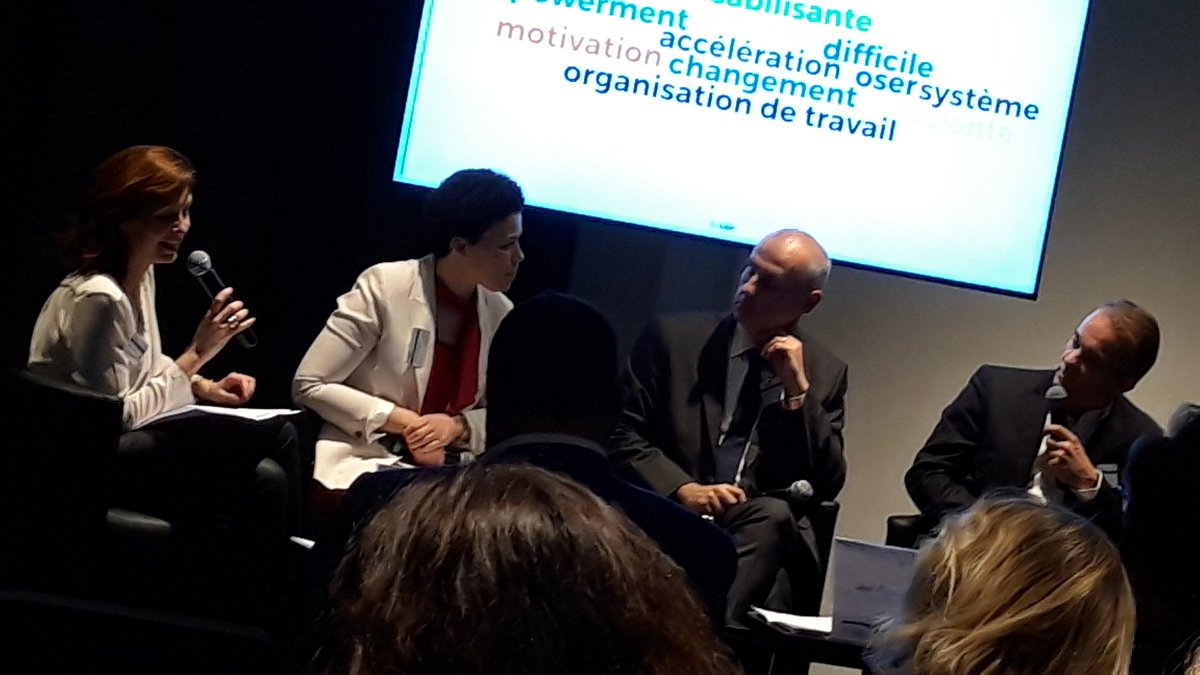 julhietsterwen's tweet image. #LiveTweet @U_Spring19 : @IFCAM utilise des #chatbots dans le cadre du #learning, permettant aux humains de se concentrer sur des tâches à plus haute valeur ajoutée, et d&apos;éviter de répéter des réponses à des questions simples et fréquentes.
#formation #rh