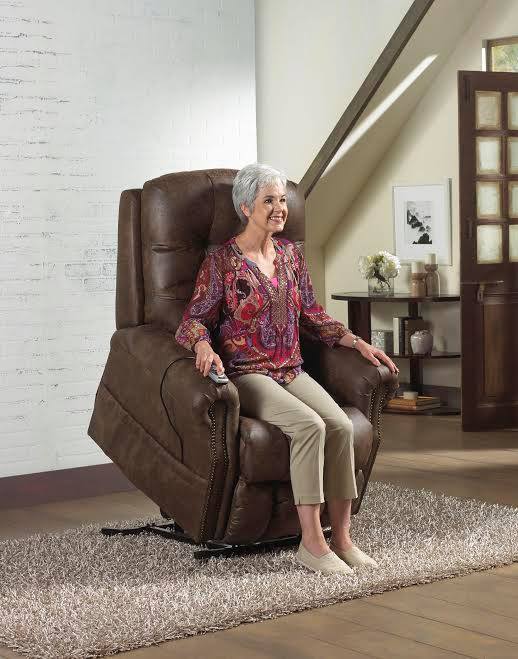 FordsFurniture's tweet photo. Our lift chairs are stocked in several different materials and colors, so stop by Ford's Furniture to find the perfect one for you! https://t.co/mwqSLIdMCL