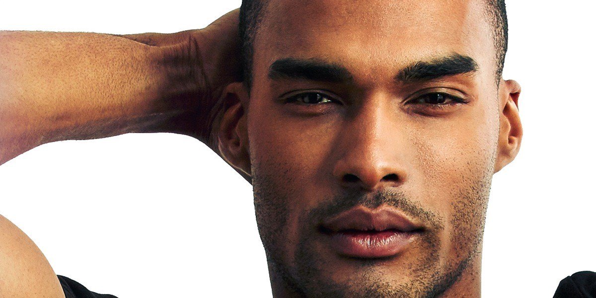 Hypable's tweet image. Read Chapter 1 of @kennedyrwrites's #HookShot right now! bit.ly/2CHs1GV