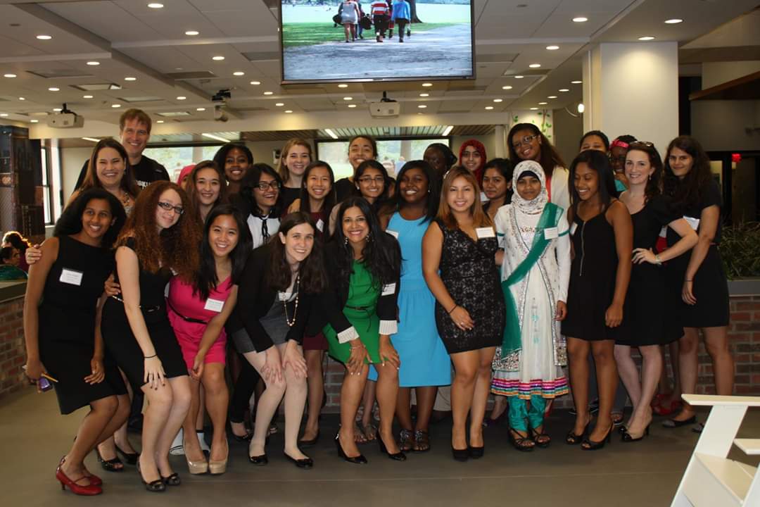 GirlsWhoCode's tweet photo. Wanna celebrate our 7th birthday with us? Because we want you too!

Reply to this tweet with your favorite Girls Who Code memory + check out our 2018 Annual Report: https://t.co/eMtrjl1vzl

Here's 1 of our favorite memories—our very FIRST class with our founder, @reshmasaujani! https://t.co/yPxFYL72sg