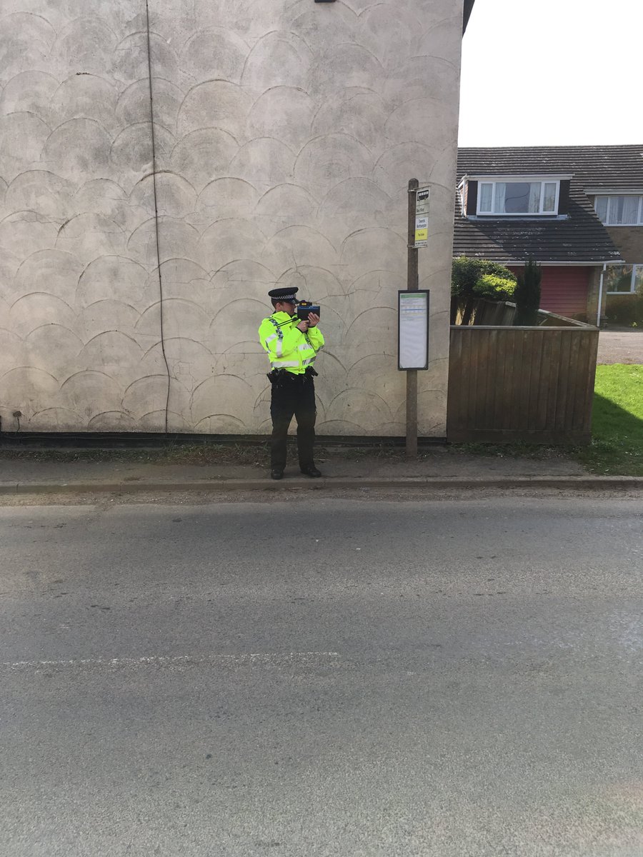 tvp_mk's tweet photo. Officers have been out today in Hanslope and Castlethorpe responding to the number 1 concern raised in the MK rural area. SPEEDING! #OPDROVER #P821 P6283 #MKNHPT https://t.co/VtEDJB60B0